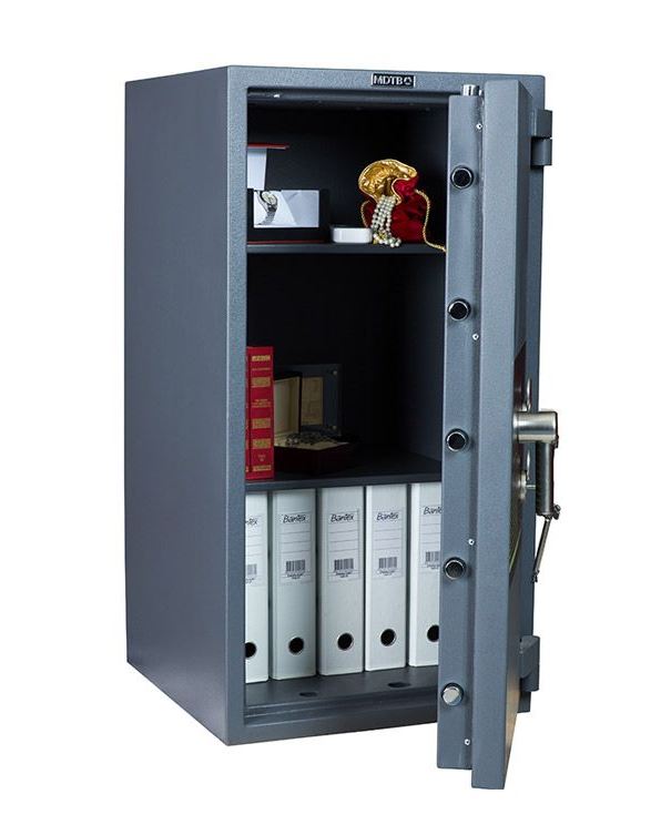 e12cc53b1efb223148623aad102754ba-min